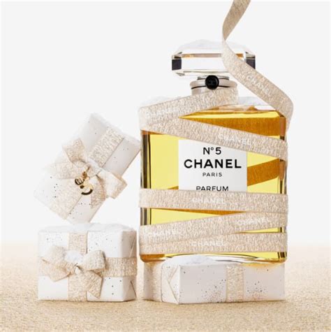 chanel holiday set 2022|Explore Wonderful CHANEL Gifts for the Holidays.